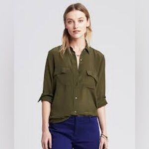 Olive Green Women's Button-Up Blouse. Size XS